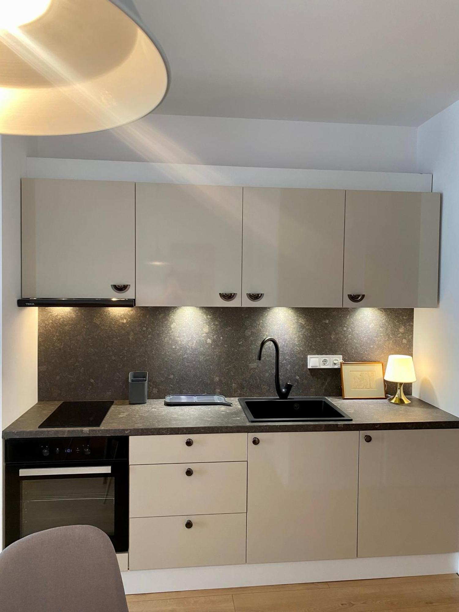 Mycampus Unwe Studentski Mountain Views Modern Kitchen Equipment Sofia Ngoại thất bức ảnh